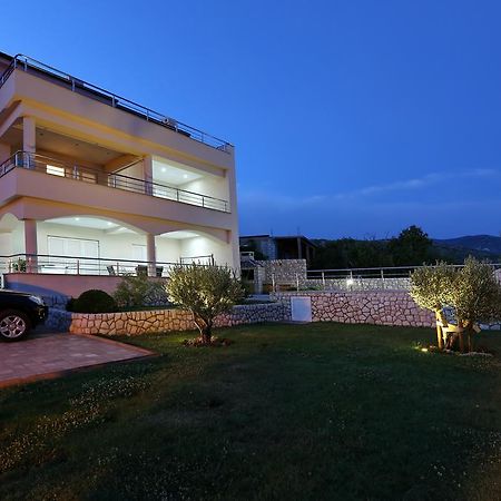 Apartments Villa Residenca 诺维·维诺多尔斯基 客房 照片