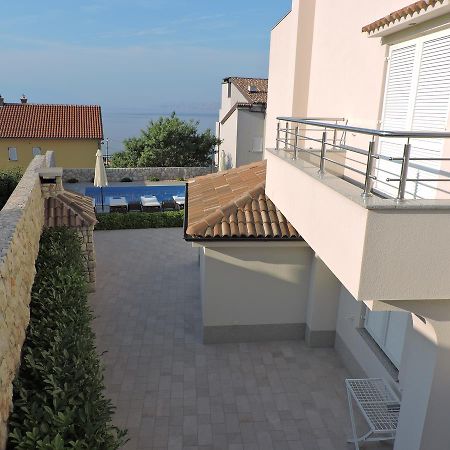 Apartments Villa Residenca 诺维·维诺多尔斯基 外观 照片