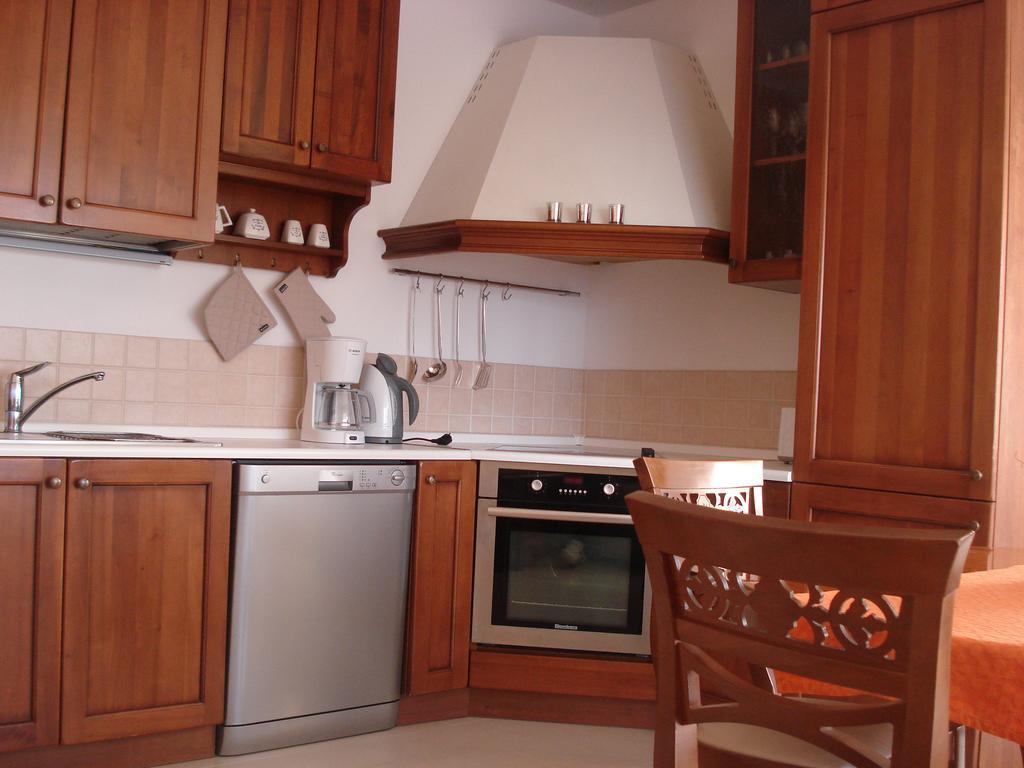 Apartments Villa Residenca 诺维·维诺多尔斯基 外观 照片