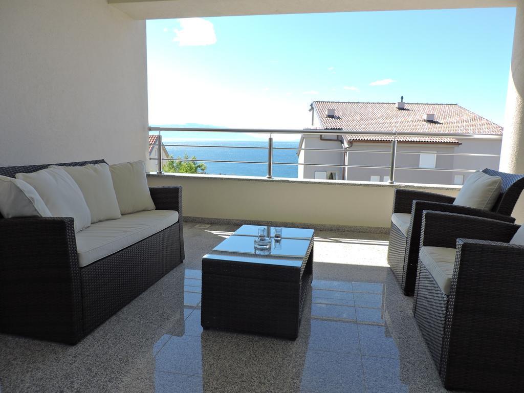 Apartments Villa Residenca 诺维·维诺多尔斯基 外观 照片
